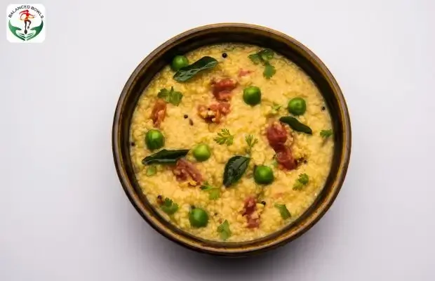 Dalia Khichdi Recipe by Dietitian Ria Hawle in Pune Dalia Khichdi Recipe by Dietitian Ria Hawle in Pune