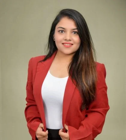 Founder of Balanced Bowls, Pune - Dt. Ria Hawle